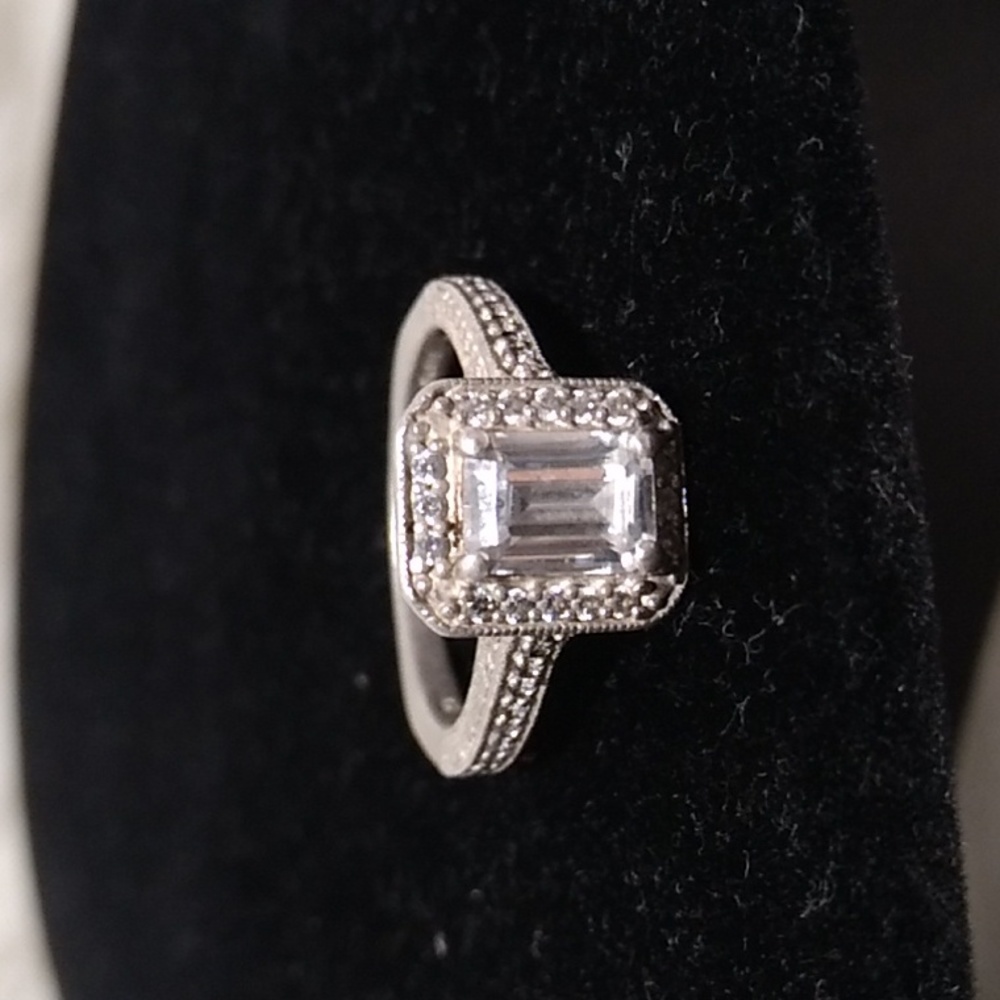 FINAL SALE! Stunning Sterling Silver 925 Cz Ring ๐ Size 7 - Picture 12 of 14